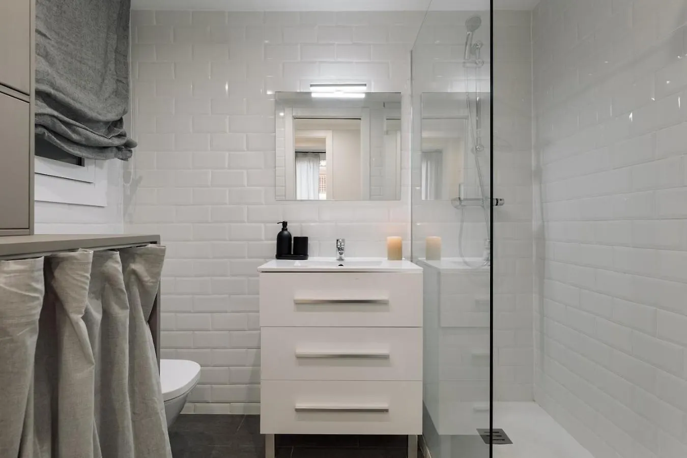 Apartamento Rasa - 2 Bedroom In Sant Gervasy Barcelona